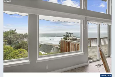 2325 SW Bard Loop Lp, Lincoln City, OR 97367 - Photo 8