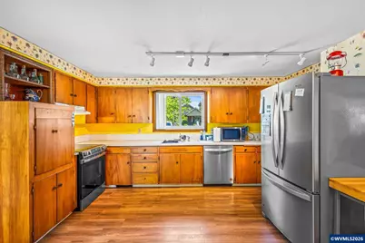 2355 Laurel Av NE, Salem, OR 97301 - Photo 10