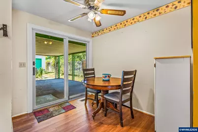 2355 Laurel Av NE, Salem, OR 97301 - Photo 14