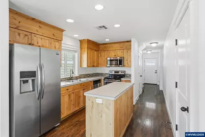 853 Crouchen St NW, Salem, OR 97304 - Photo 8
