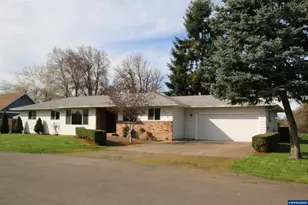 500 Hausman Ave, Brownsville, OR 97327 - Photo 1