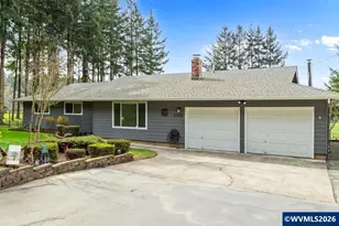 4366 NW Oak Grove Dr, Albany, OR 97321 - Photo 2