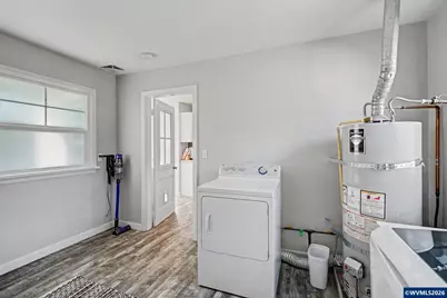 1098 SW 13th Av, Albany, OR 97321 - Photo 14