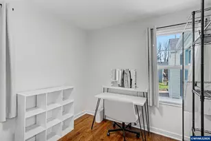 1098 SW 13th Ave, Albany, OR 97321 - Photo 20