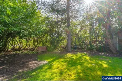 696 Breys Av NE, Salem, OR 97301 - Photo 26