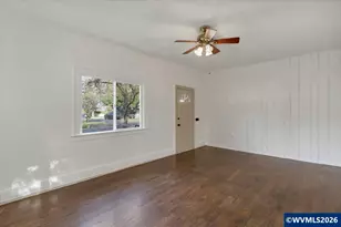 696 Breys Ave NE, Salem, OR 97301 - Photo 8