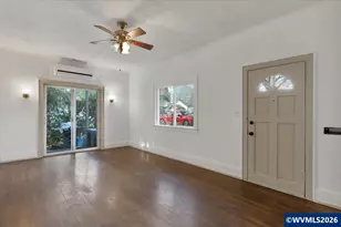 696 Breys Ave NE, Salem, OR 97301 - Photo 6