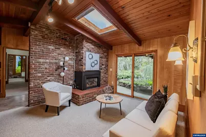 3325 NW 60th St, Corvallis, OR 97330 - Photo 4