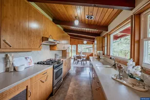 3325 NW 60th St, Corvallis, OR 97330 - Photo 6