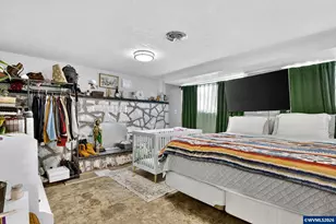 4274 5th St, Hubbard, OR 97032 - Photo 16