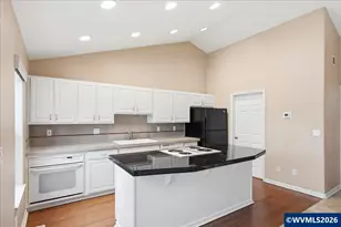 13491 SW Summerwood Dr, Portland, OR 97223 - Photo 10