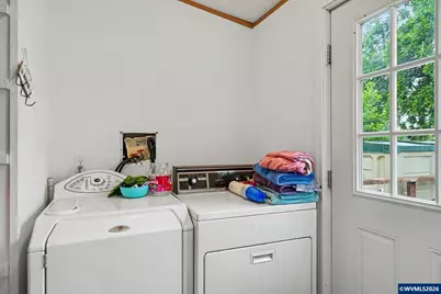 1255 SE Hood St, Albany, OR 97322 - Photo 22