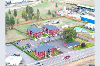 13001 S Cromptons Ln, Molalla, OR 97038 - Photo 2