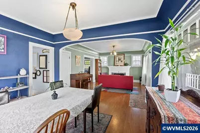 1098 E St NE, Salem, OR 97301 - Photo 12