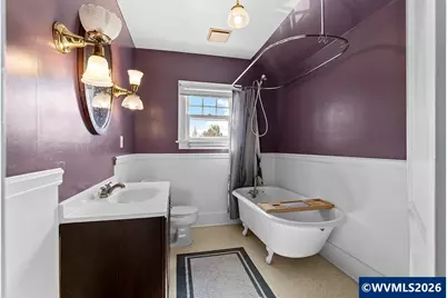 1098 E St NE, Salem, OR 97301 - Photo 24