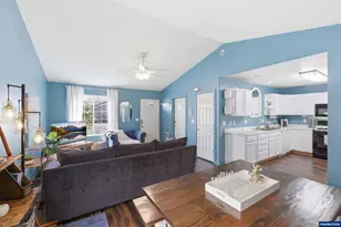 1715 SE Trudell Ct, Albany, OR 97322 - Photo 10