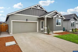 438 Greencrest St NE, Salem, OR 97301 - Photo 2