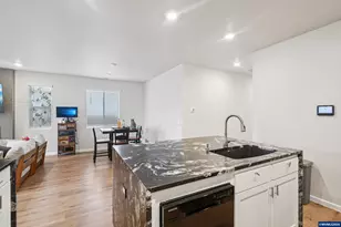 438 Greencrest St NE, Salem, OR 97301 - Photo 14