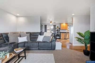 86 E 2nd St, Halsey, OR 97348 - Photo 12