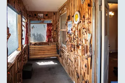 1299 41st Av, Sweet Home, OR 97386 - Photo 2