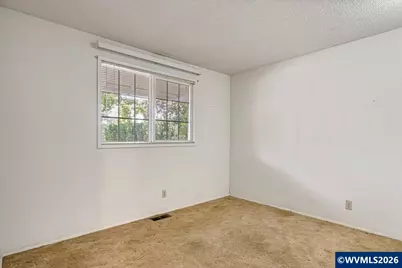 4795 Regal Dr NE, Salem, OR 97301 - Photo 18