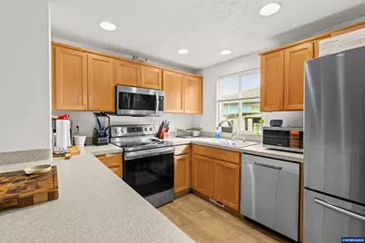 5770 Valleywood Lp SE, Salem, OR 97306 - Photo 8