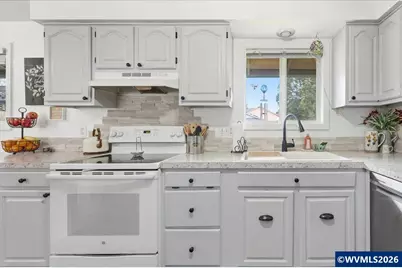 1983 Petty Grove NE Ct, Keizer, OR 97303 - Photo 12