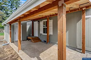 217 SE Juniper St, Mill City, OR 97360 - Photo 14