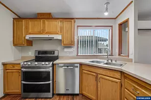 2120 Robins Ln SE, Salem, OR 97306 - Photo 18