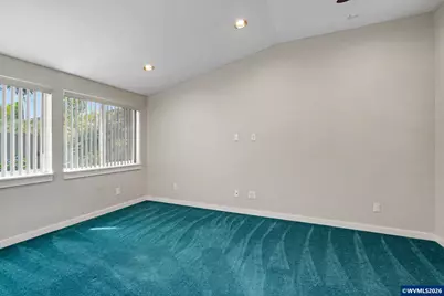 2120 Robins #56 Ln SE, Salem, OR 97306 - Photo 32