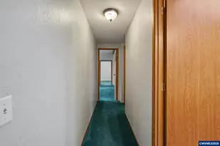 2120 Robins Ln SE, Salem, OR 97306 - Photo 24
