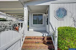 2120 Robins Ln SE, Salem, OR 97306 - Photo 4