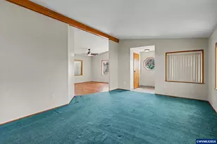 2120 Robins Ln SE, Salem, OR 97306 - Photo 10