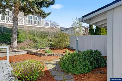 2120 Robins #56 Ln SE, Salem, OR 97306 - Photo 40