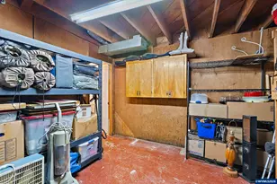 1996 Roberta Ave S, Salem, OR 97302 - Photo 32