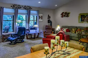 48482 Meadow Way, Oakridge, OR 97463 - Photo 8