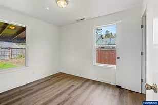 407 Jersey St, Silverton, OR 97381 - Photo 24