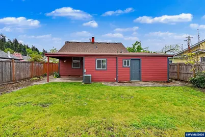407 Jersey St, Silverton, OR 97381 - Photo 32