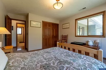 33941 Marys River Estates Rd, Philomath, OR 97370 - Photo 14