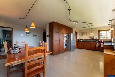 33941 Marys River Estates Rd, Philomath, OR 97370 - Photo 12