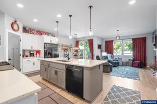 2091 35th Ave, Forest Grove, OR 97116 - Photo 6