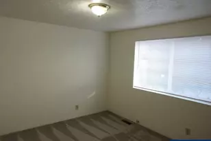 174 Stoneway Dr NW, Salem, OR 97304 - Photo 10