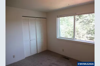 174 Stoneway Dr NW, Salem, OR 97304 - Photo 16