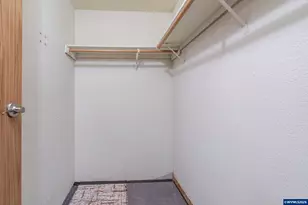 34505 Riverside Dr, Albany, OR 97321 - Photo 22