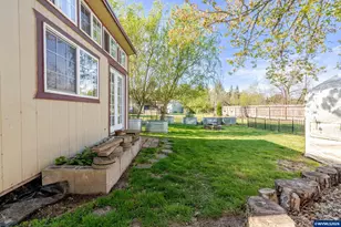 34505 Riverside Dr, Albany, OR 97321 - Photo 34