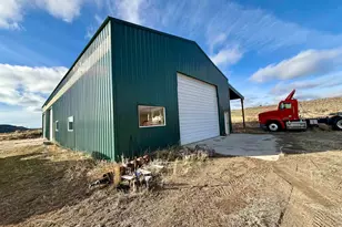 29327 Weaver Springs Rd, Burns, OR 97720 - Photo 26