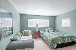 1054 N River Rd, Sweet Home, OR 97386 - Photo 22