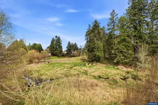 2055 SE Oak Crest Dr, Hillsboro, OR 97123 - Photo 10