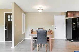 4756 Oakleaf Ct NE, Salem, OR 97305 - Photo 10