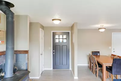 4756 Oakleaf Ct NE, Salem, OR 97305 - Photo 8